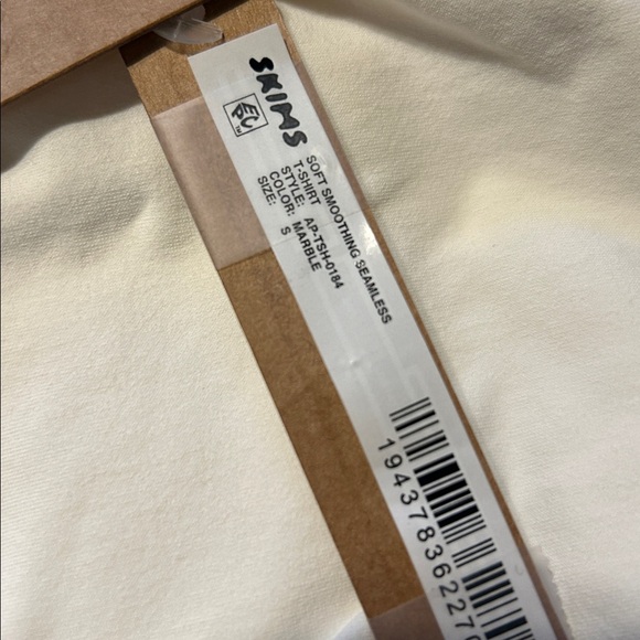 Skims SOFT SMOOTHING T-SHIRT Marble New - Picture 4 of 4